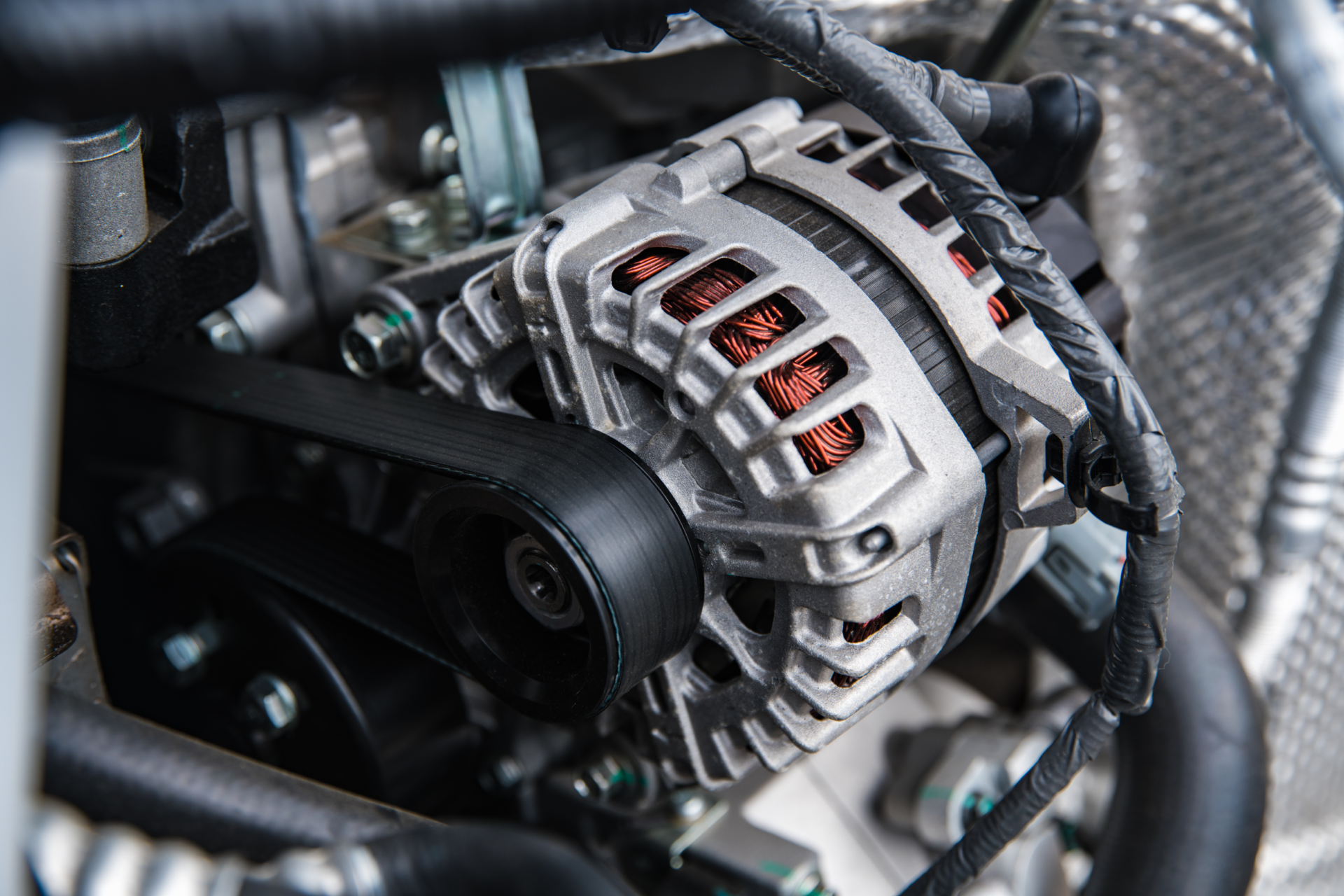 Can a weak alternator cause poor engine performance? [Yes & No], (speedalternators.com)