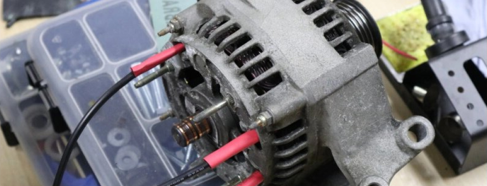Electrical connection of an alternator, (speedalternators.com)